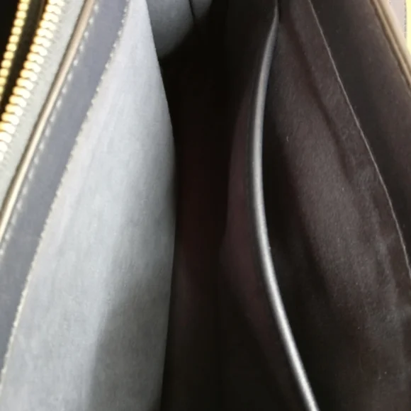 Navy Three Pocket Faux Leather Crossbody Purse - Picture 6 of 11